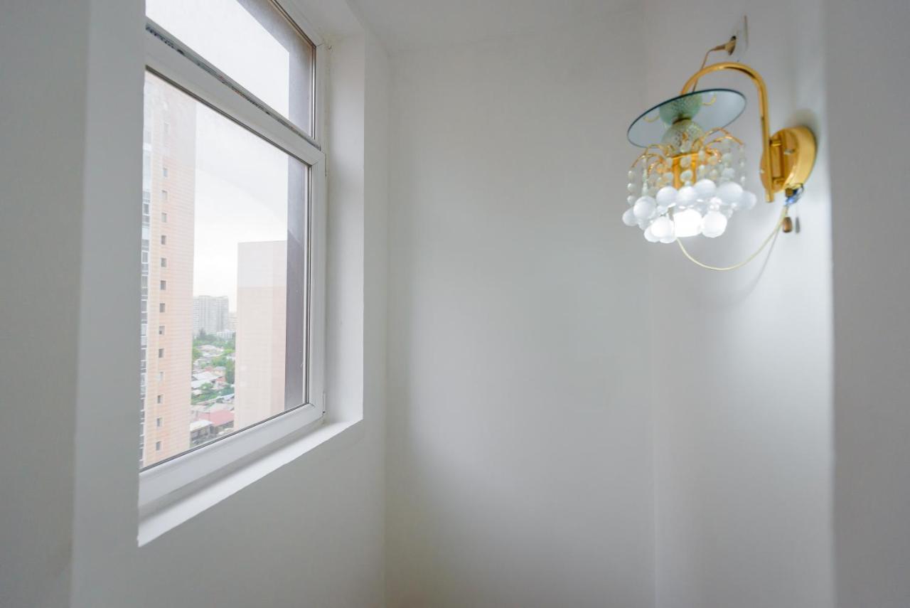Appartamento Уютные И Комфортные Квартиры В Жк Манхэттен Almaty Esterno foto